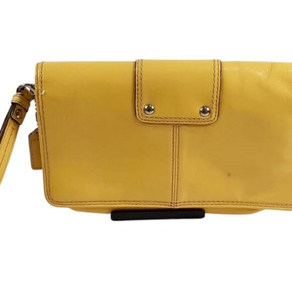 Coach Bleecker Yellow Patent Leather Long Wallet Wristlet Vintage Western Boho